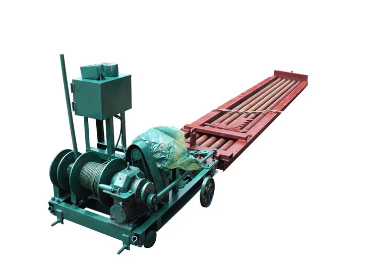 Saliekamā spiedēšanas mašīna